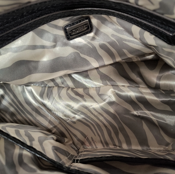 Guess satchel - Picture 4 of 6